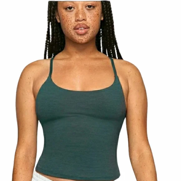 Outdoor Voices Move Free Large Evergreen Racerback Cropped Tank - Picture 2 of 8